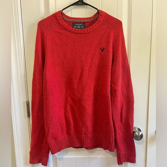 American Eagle Men’s Red Sweater - Picture 2 of 9